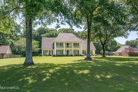 6596 Hunters Gln, Southaven, MS 38671