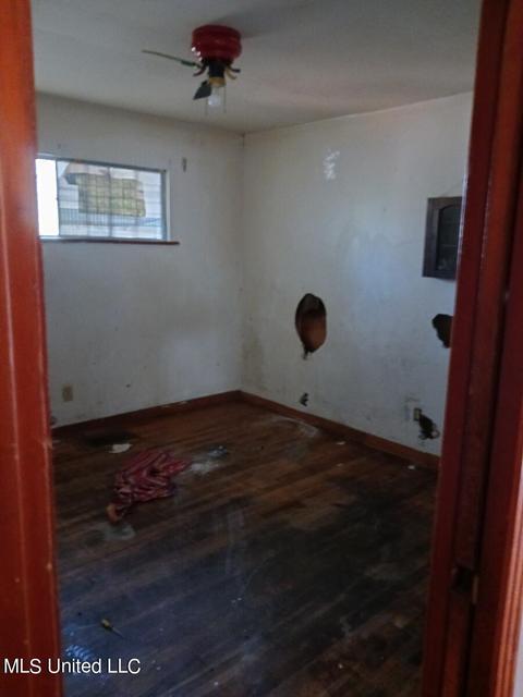 935 Raymond Rd, Jackson, MS 39204 photo 13