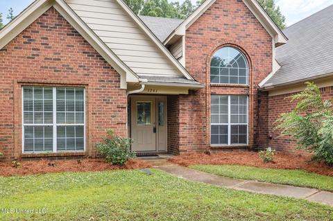 1241 Pendulum Dr, Hernando, MS 38632 photo 2