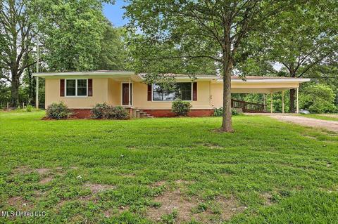 10498 Old Highway 80, Edwards, MS 39066