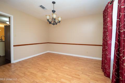 6372 Ashley Cir, Jackson, MS 39213 photo 7