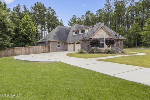 11752 Honey Bear Ln, Saucier, MS 39574 photo 4