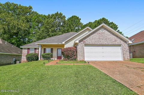 109 Magnolia Way, Pearl, MS 39208
