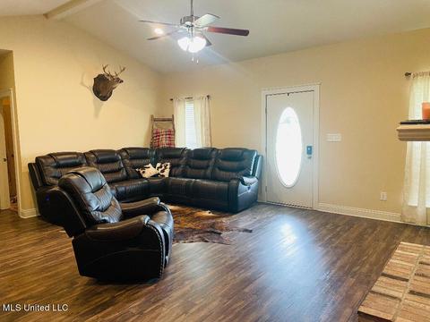 13130 Mississippi 613, Lucedale, MS 39452 photo 4