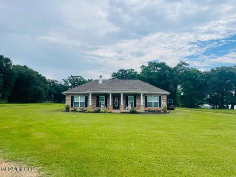 13130 Mississippi 613, Lucedale, MS 39452
