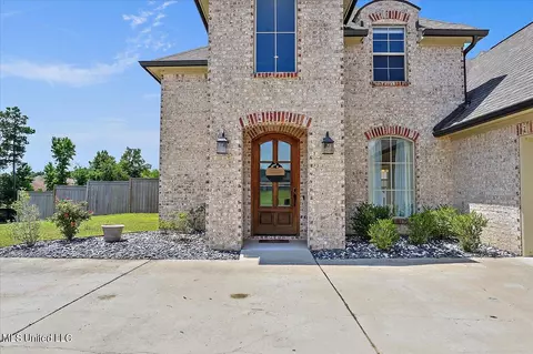103 Coventry Ln, Brandon, MS 39042