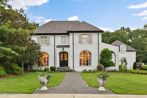 208 Silas Trce, Ridgeland, MS 39157