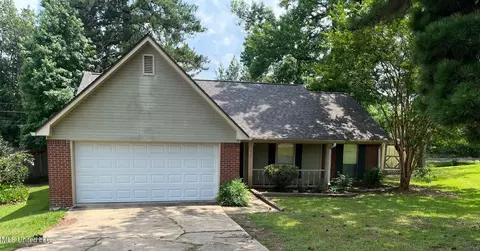 39 Burgess Cv, Byram, MS 39272