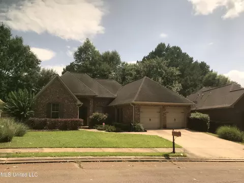 215 Rue Beau Chene, Ridgeland, MS 39157