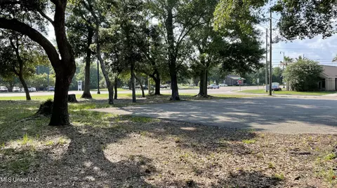 Cowan Road, Gulfport, MS 39507