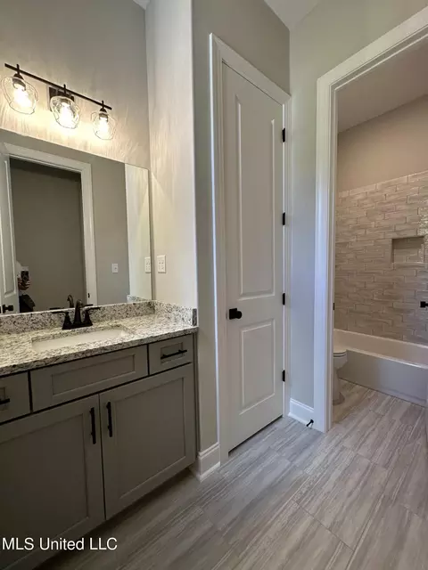 2079 Livingston Way, Hernando, MS 38632 photo 15