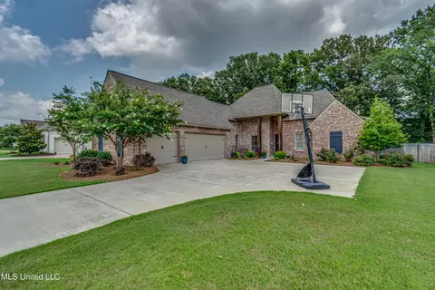236 Grayhawk Dr, Madison, MS 39110