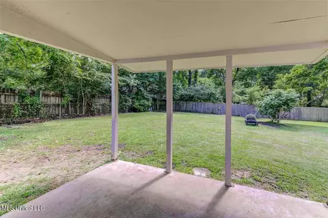 607 Bellevue Street St, Clinton, MS 39056 photo 27