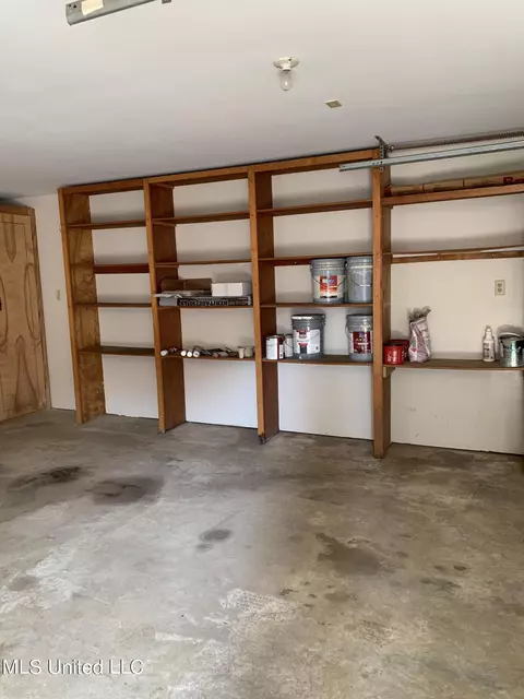 7019 Bluegrass Rd, Olive Branch, MS 38654 photo 19