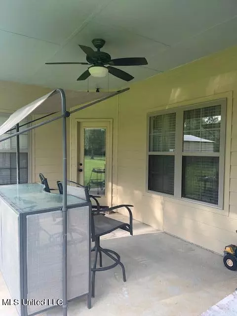 1020 Mindy Ln, Summit, MS 39666 photo 10