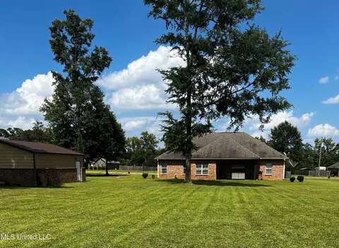 1020 Mindy Ln, Summit, MS 39666 photo 5