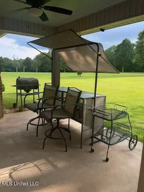 1020 Mindy Ln, Summit, MS 39666 photo 11