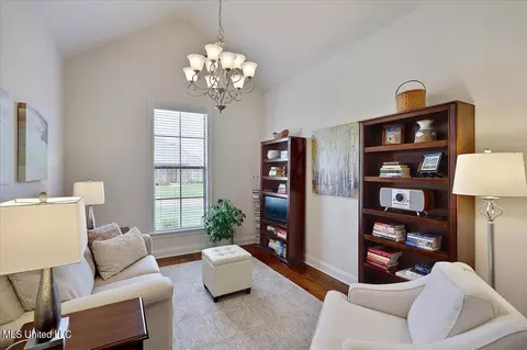 242 Falls Xing, Madison, MS 39110 photo 11