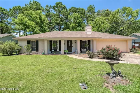 118 Cypress Dr, Madison, MS 39110