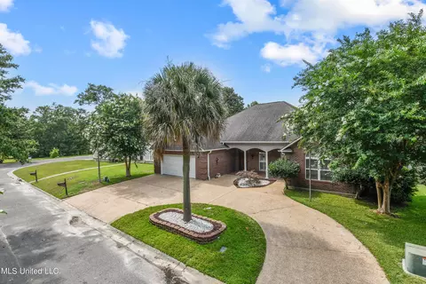 3526 Bramblewood Cir, Pascagoula, MS 39581