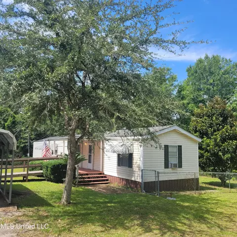 228 E Mchenry Rd, Mchenry, MS 39561