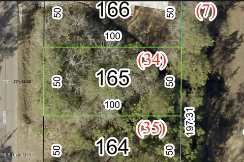 000 Rockvale Dr, Gautier, MS 39553