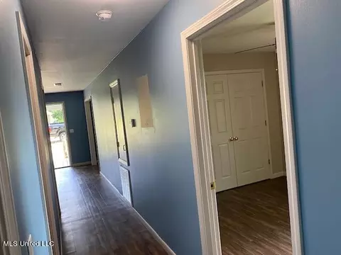 328 Madison Ave, Wiggins, MS 39577 photo 9