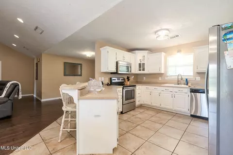 240 Henry Eubanks Rd, Lucedale, MS 39452 photo 11