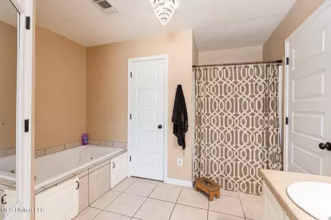 240 Henry Eubanks Rd, Lucedale, MS 39452 photo 18