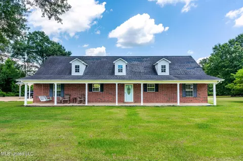 240 Henry Eubanks Rd, Lucedale, MS 39452 photo 2