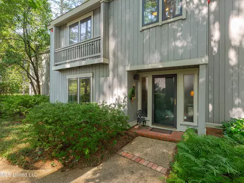 22 Eastbrooke St, Jackson, MS 39216