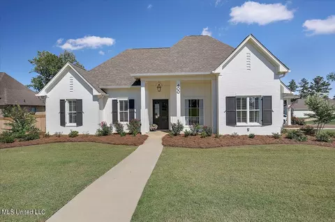 400 Crossvine Pl, Madison, MS 39110
