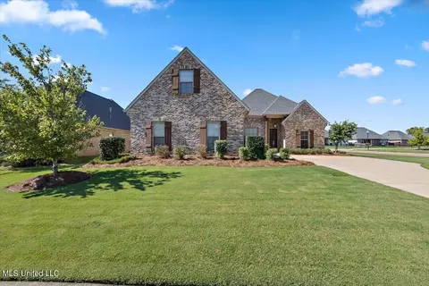 200 Duchess Ct, Flowood, MS 39232