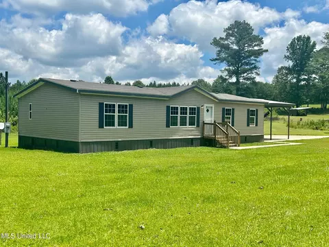 743 Highway 487, Carthage, MS 39051