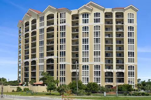 1200 Beach Dr #906, Gulfport, MS 39507
