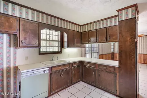 860 Mccluer Rd, Jackson, MS 39212 photo 17