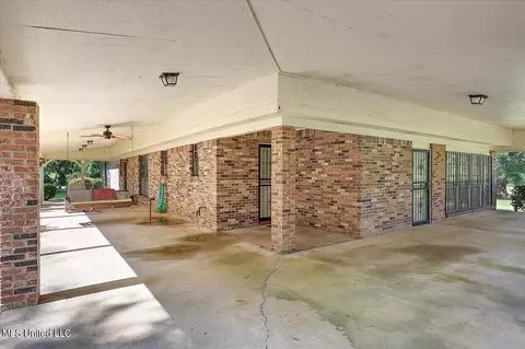 860 Mccluer Rd, Jackson, MS 39212 photo 4