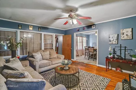 228 Jackson St, Canton, MS 39046 photo 5