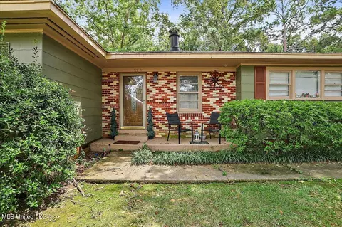 228 Jackson St, Canton, MS 39046 photo 4