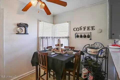 228 Jackson St, Canton, MS 39046 photo 12
