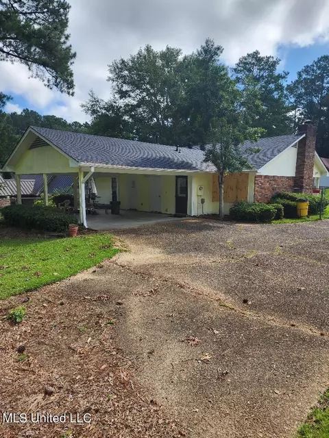 409 Tiffany Ln, Jackson, MS 39212 photo 8