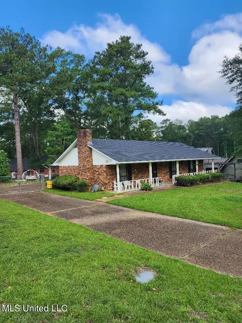 409 Tiffany Ln, Jackson, MS 39212 photo 5