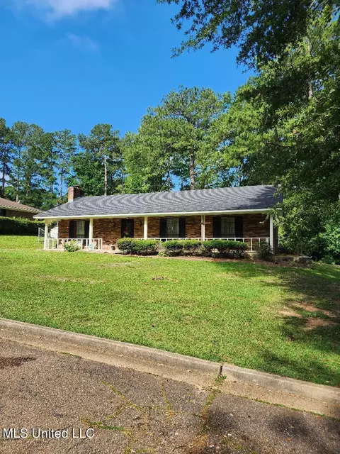 409 Tiffany Ln, Jackson, MS 39212 photo 2