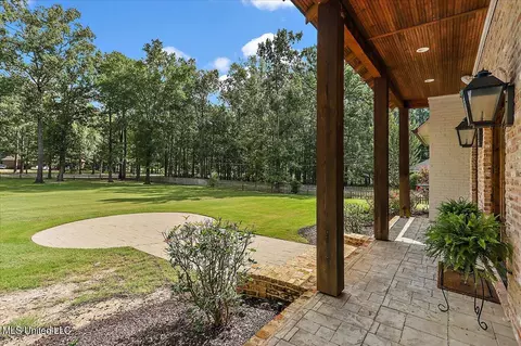 623 Forest View Ln, Brandon, MS 39047 photo 9