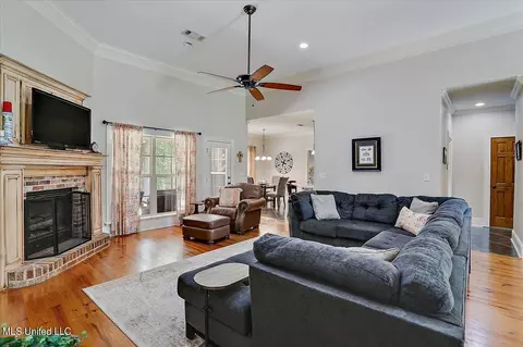 1009 Eastview Cv, Brandon, MS 39042 photo 6