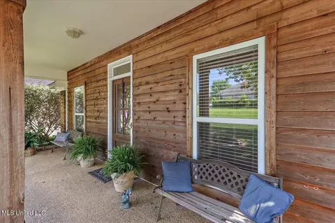 261 Cherry Bark Dr, Brandon, MS 39047 photo 6