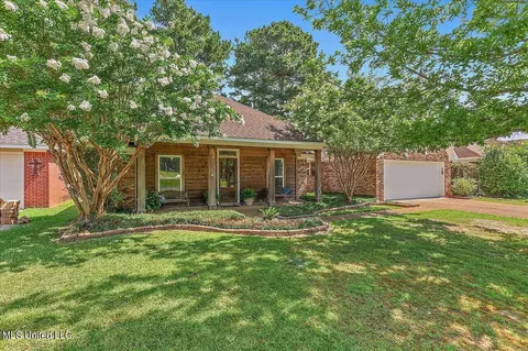 261 Cherry Bark Dr, Brandon, MS 39047 photo 4