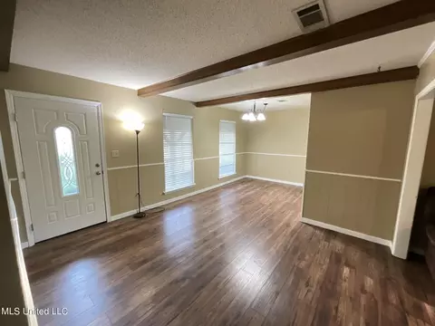 2056 Monaco St, Jackson, MS 39204 photo 5
