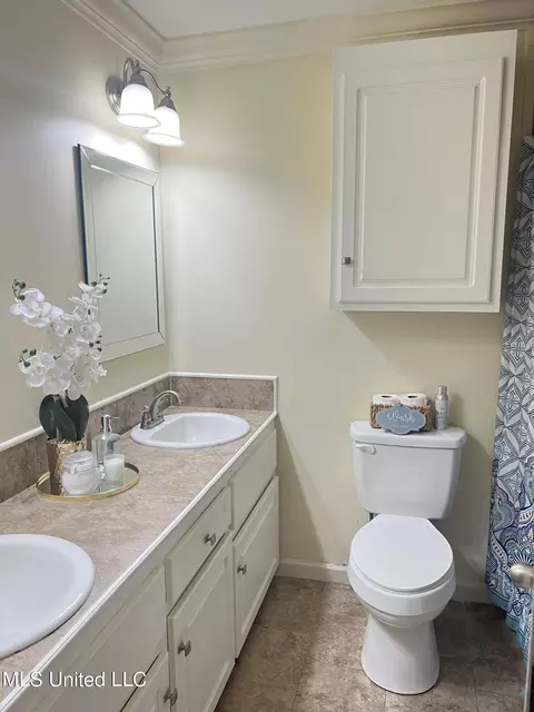 2056 Monaco St, Jackson, MS 39204 photo 6