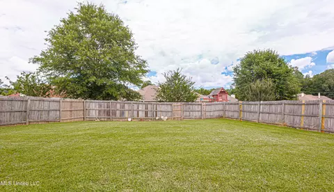 820 Bullrun Cir, Jackson, MS 39272 photo 4